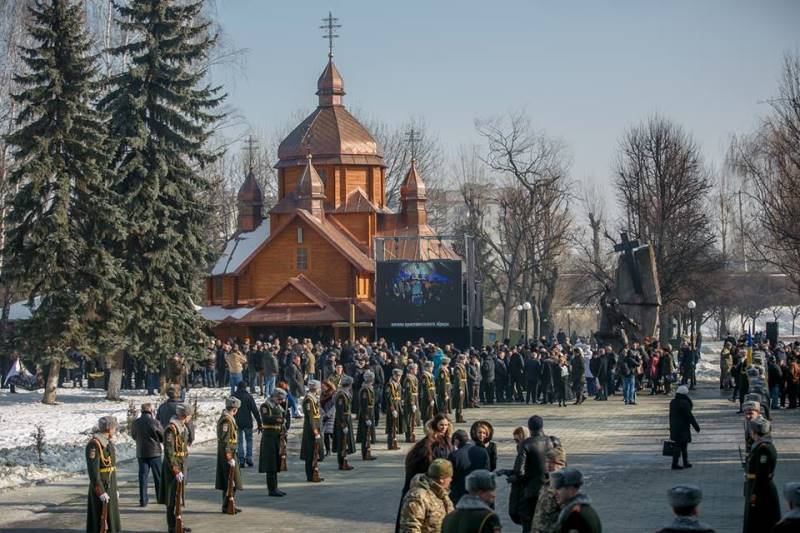 “Капелан став особливим представником Бога та прихильності до військових “Капелан став особливим представником Бога та прихильності до військових