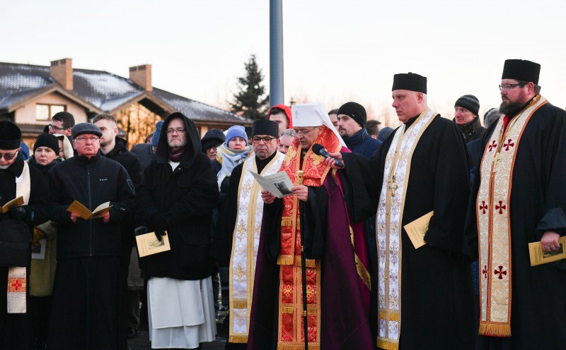 Президент Порошенко заклав капсулу під майбутній пам’ятник в Любліні  о. Омеляну Ковчу