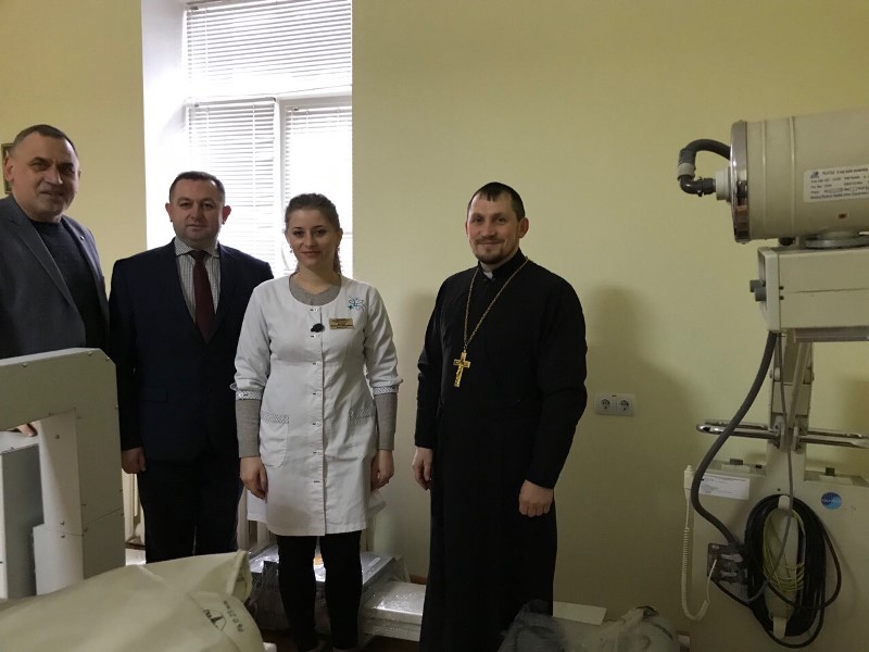 Передано благодійну допомогу Теребовлянській ЦРЛ