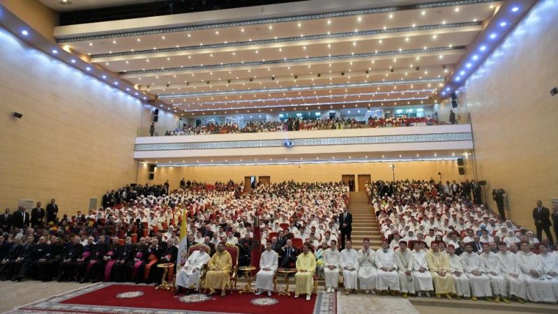 Папа вперше в історії відвідав семінарію імамів