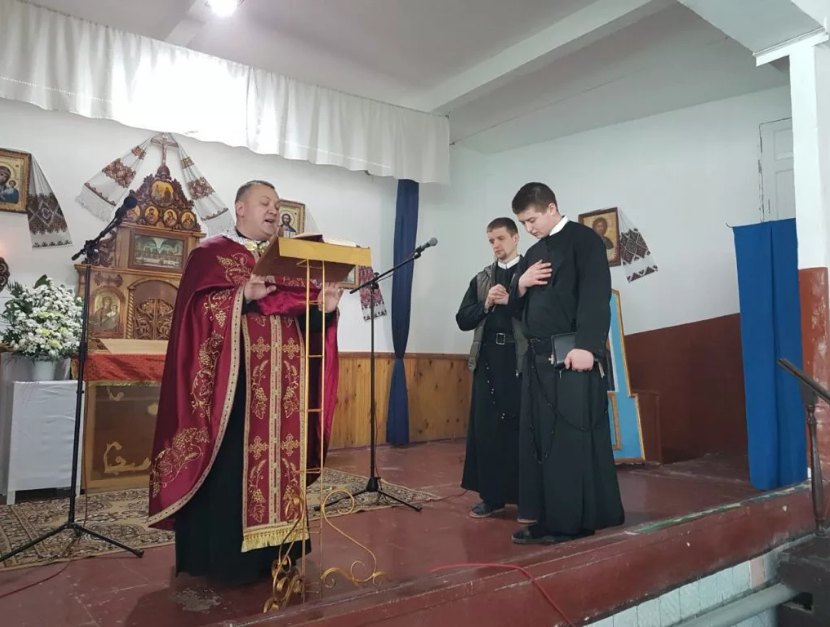 Вечірня з виставленням Плащаниці у місцях позбавленя волі