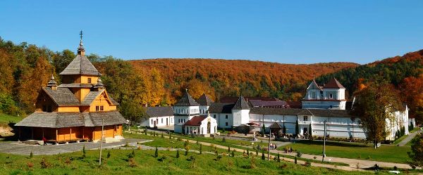 Унів. У молитві і праці. Унів. У молитві і праці.