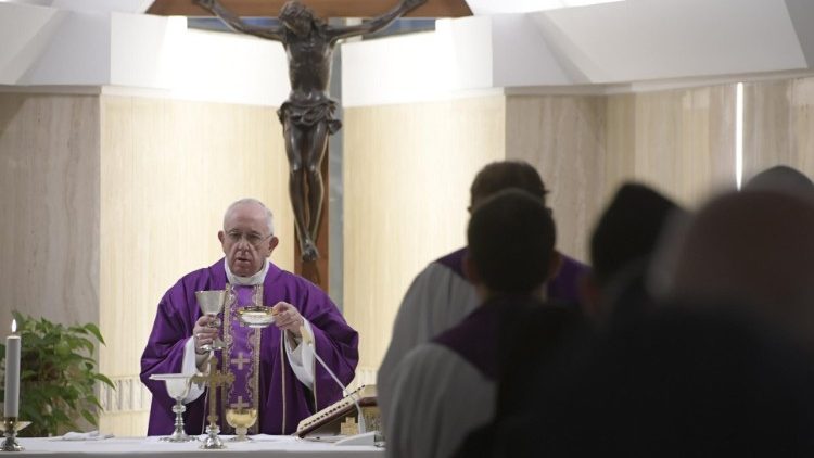 Святіший Отець: потрібно ставитися до молитви серйозно