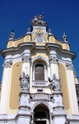 У храмах Львівської Архиєпархії УГКЦ молилися за плоди гідної праці в Україні