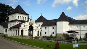 Прощу до Унівської Лаври для поранених військових влаштували капелани УГКЦ.(ФОТО)