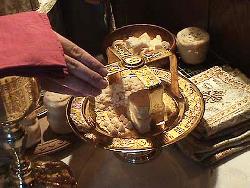 Вечеря для всіх готова