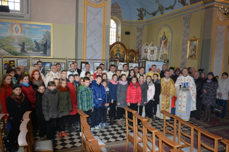 У Бродах відкрилась виставка малюнків про Чорнобильську трагедію